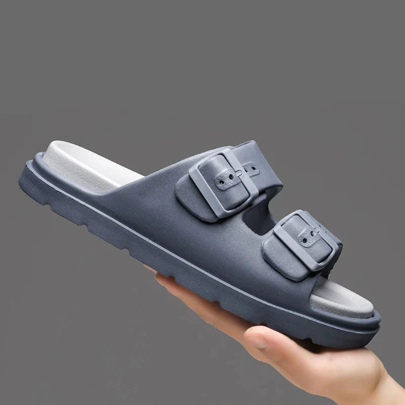 Buckel B Sandals