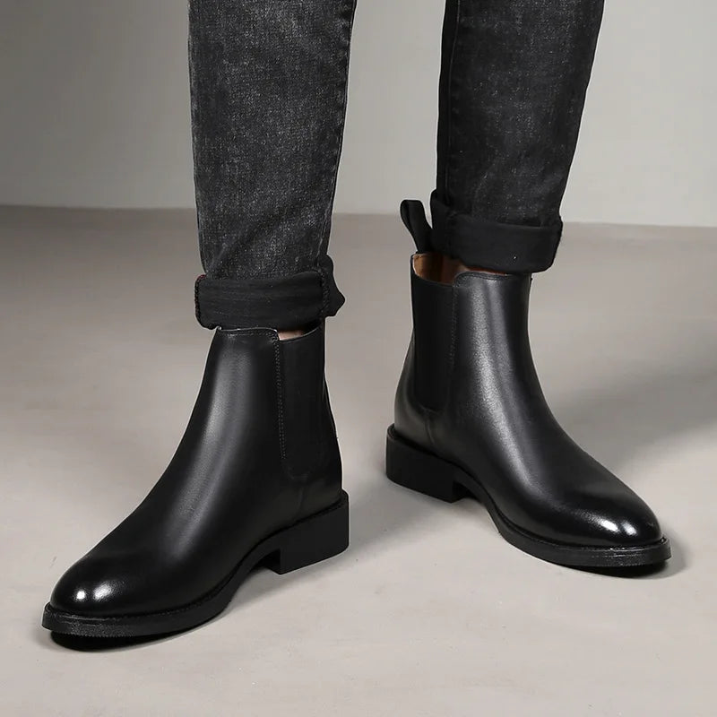Bota Invoux Montieri em Couro Premium