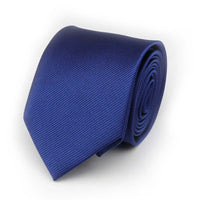 Azul escuro