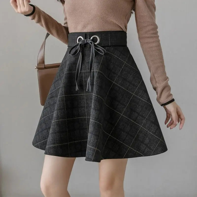 Vivace Line Skirt