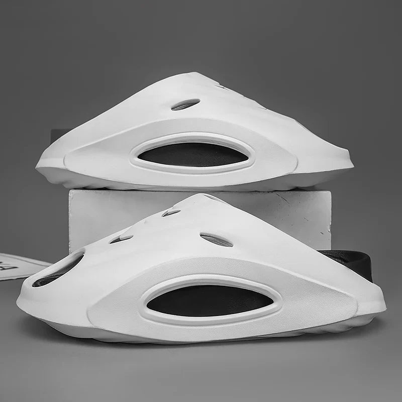 Illuziano Slippers