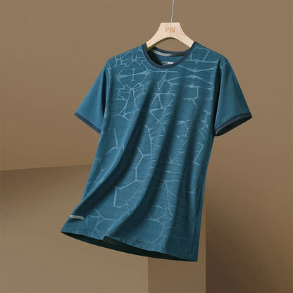 Halston T-shirt