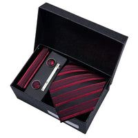Vermelho Vinho e Preto