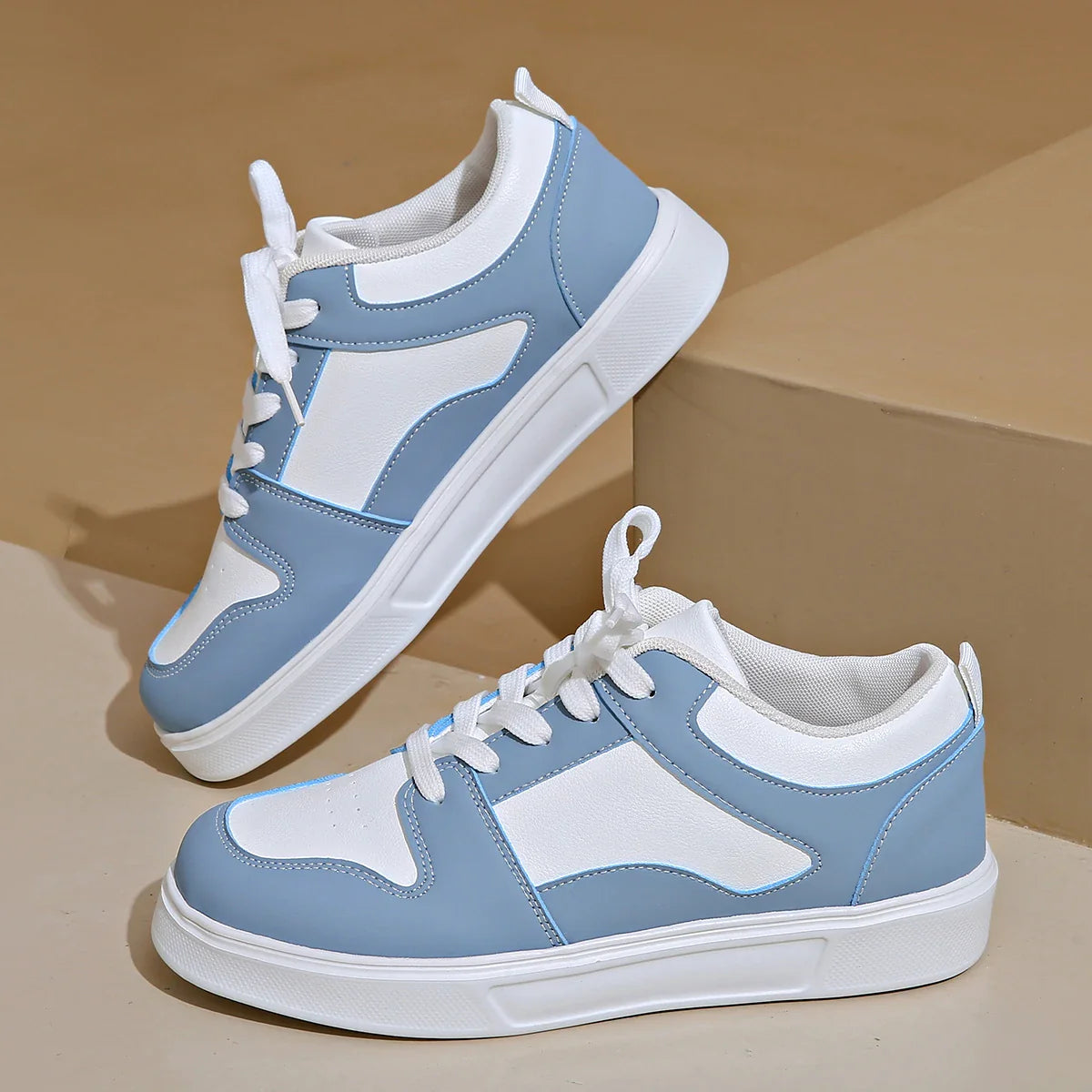 Danna Sneakers