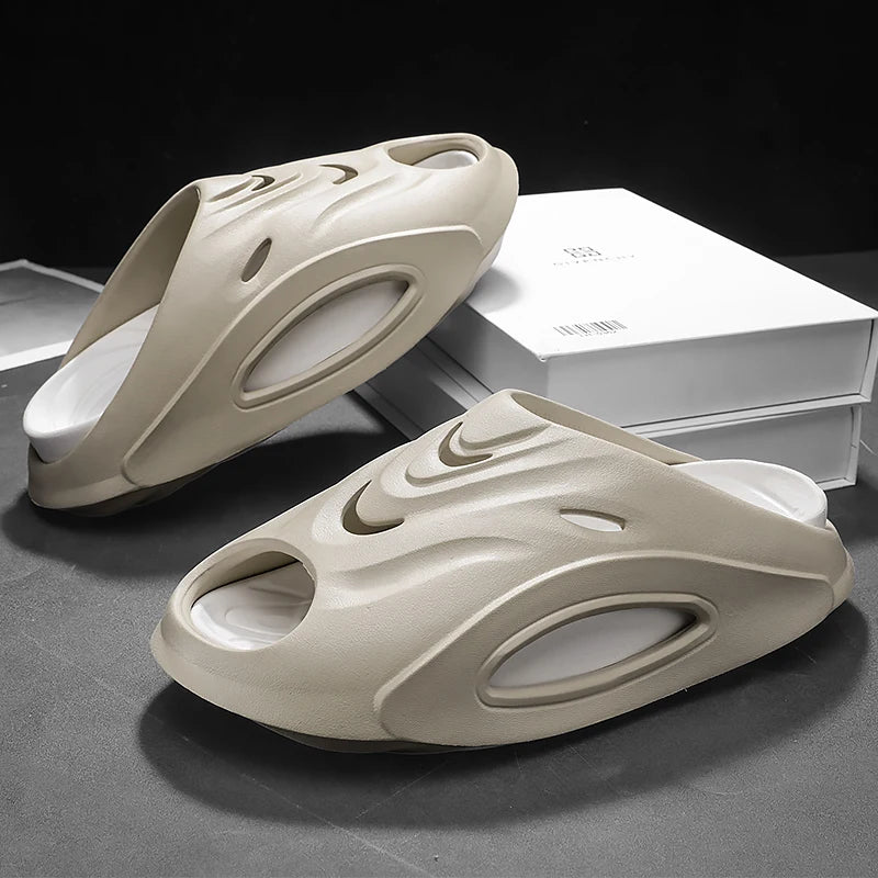 Illuziano Slippers