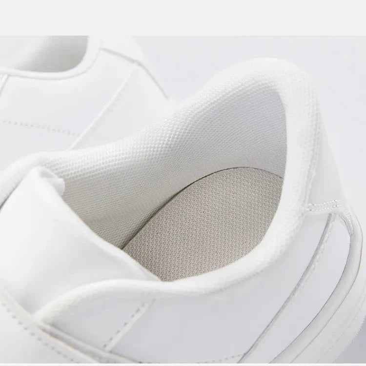 Silent Jump Sneakers