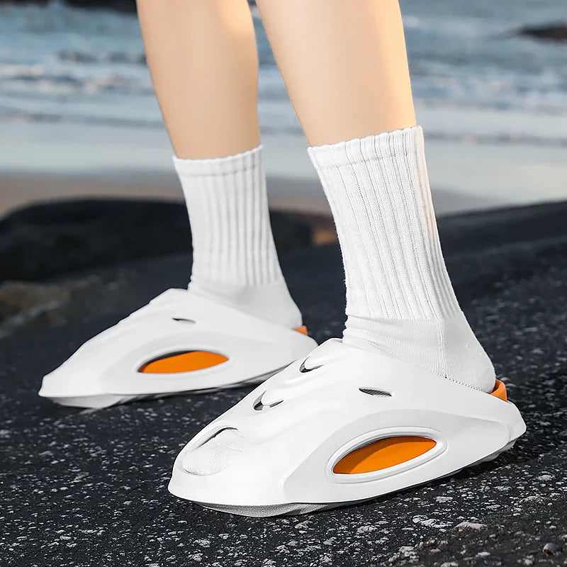 Illuziano Slippers