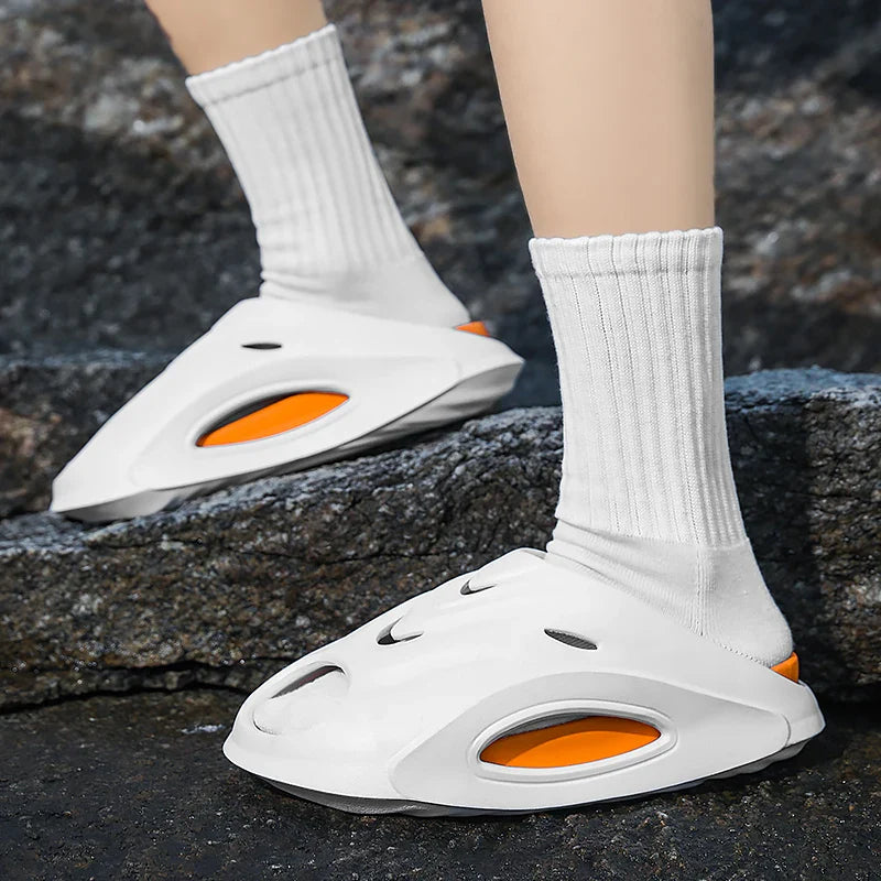 Illuziano Slippers